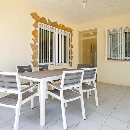 Manya Vacacional Holiday home